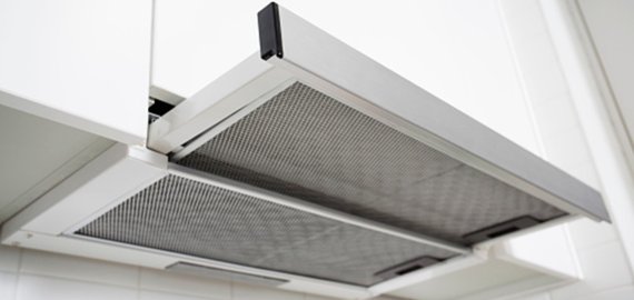 Gaminami patiekalai kvepia skaniai, tačiau kaip apsaugoti minkštuosius baldus nuo nepageidaujamų kvapų?