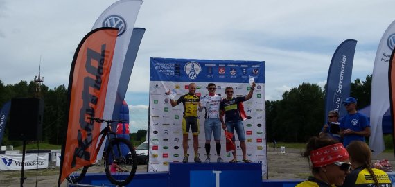 Rokiškėnai dviratininkai – ant nugalėtojų pakylos Panevėžio maratone