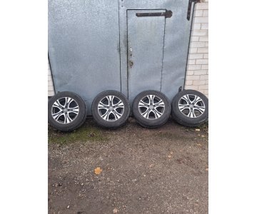 „Toyota Rav-4“ ratų komplektas
