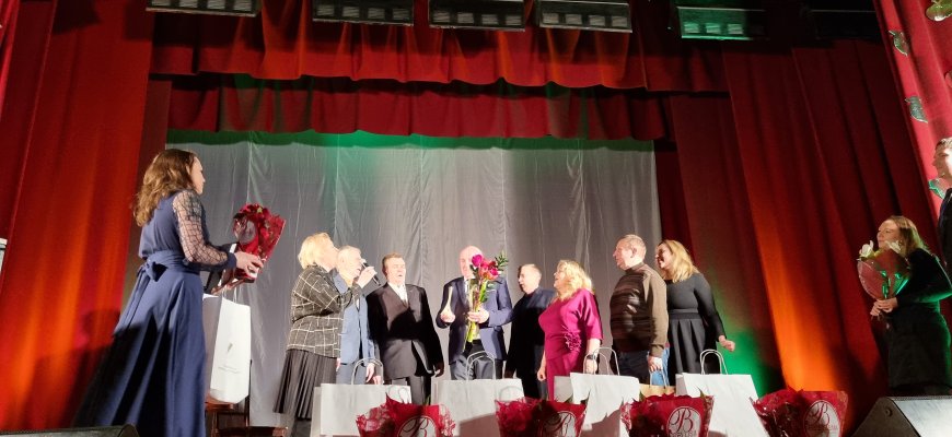 Juodupėnai tradicijų nelaužo: „Rojaus obuliukai“ jau pagerbtų kraštiečių rankose (foto)