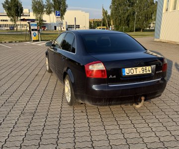 „Audi A4“
