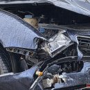 Taikos g. susidūrė automobiliai (foto+video)