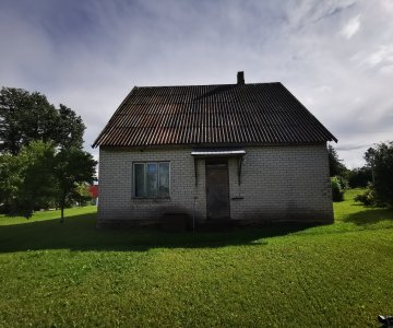 Gyvenamasis namas Skemų kaime