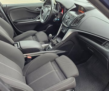 „Opel Zafira C“ 