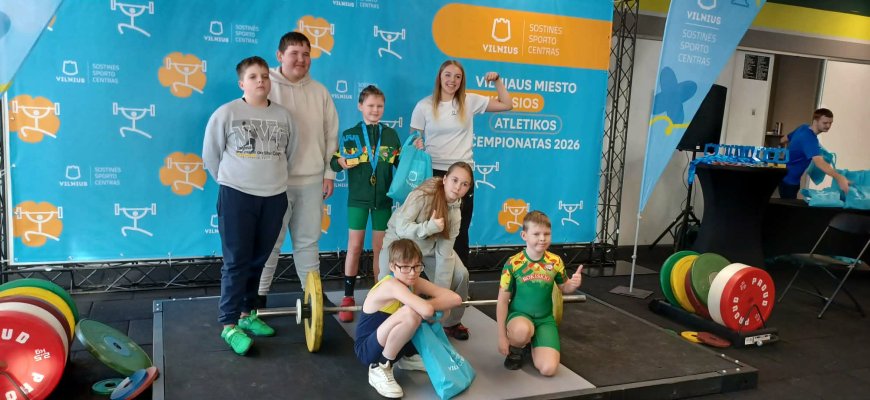 Jaunieji Rokiškio sunkiaatlečiai sostinėje parodė aukštą lygį 