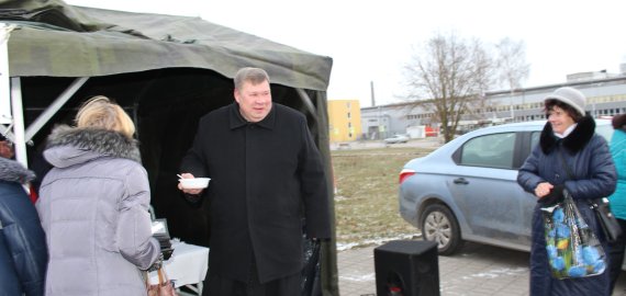 Šaltą žiemos rytą gerumu šildė „Maltiečių sriuba“
