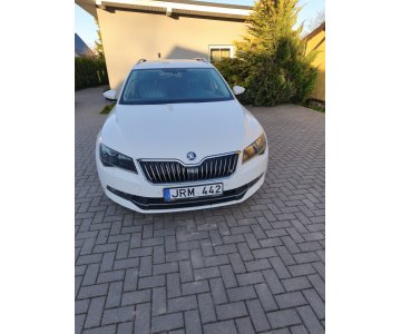 „Škoda Superb“