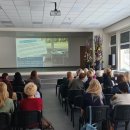 Tūbeliečiai neatostogauja: šią savaitę progimnazijoje įvyko du reikšmingi susitikimai