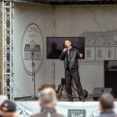 Ilzenbergo dvaro ramybę užpildė plieninių žirgų motorų gausmas (foto)