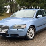 „Volvo V50“