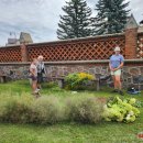 Žolinių iškilmėse Rokiškio bažnyčią juos kur kas daugiau, nei 100 vainikų