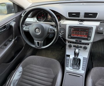 „VW Passat“