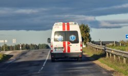 Nelaimė kelyje Rokiškis-Kupiškis: iš avarijos vietos pasišalinęs vairuotojas rastas miręs