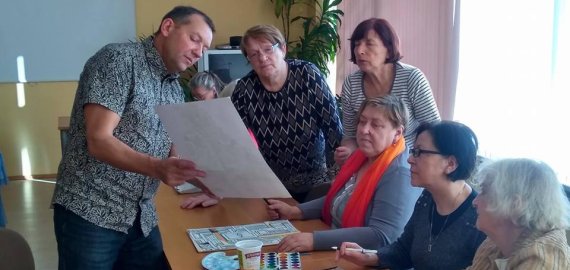 Rokiškio rajono savivaldybės švietimo centras vykdo neformaliojo suaugusiųjų švietimo ir tęstinio mokymosi programą 