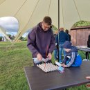 Žaidimai, žvejyba ir kitos pramogos: Velniakalnis vėl buvo pilnas sportuojančių vaikų bei tėvų (foto)