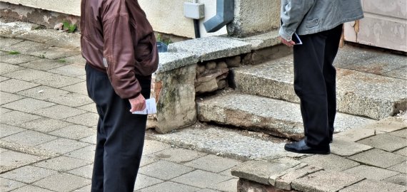 Vyriausybė – už spartesnį pensijų didinimą 