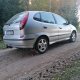 „Nissan Almera Tino“