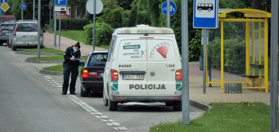 Seimas planuoja svarstyti siūlymą dekriminalizuoti nedidelį kiekį narkotikų