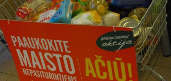 Socialinė darbuotoja Rokiškyje pasisavino maisto už 7440 eurų
