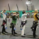 A. Aleliūnas įrodė: taikliai akiai nesvarbu, kas rankose – šautuvas ar lankas (foto)