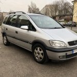 „Opel Zafira“ dalys