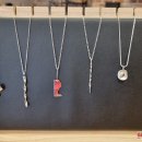 „Adriic“ juvelyrika (į)kūrėja K. Falk kartu su papuošalais žmonėms nori dovanoti jausmą