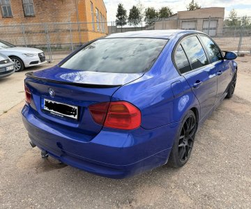 „BMW 320“