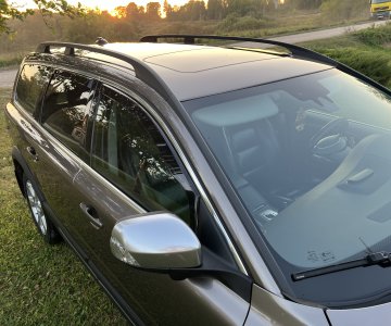 „Volvo XC70“