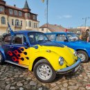 Senovinių automobilių diena užsibaigė rikiuote Rokiškio Nepriklausomybės aikštėje (foto)