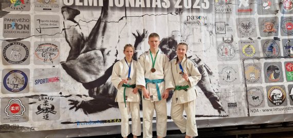 Dziudo kovotojai parsivežė tris medalius