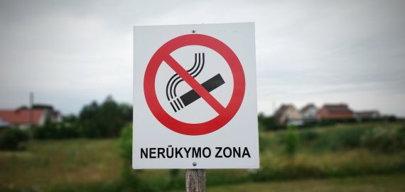 Seime – idėja patalpų savininkus bausti griežčiau nei rūkalius