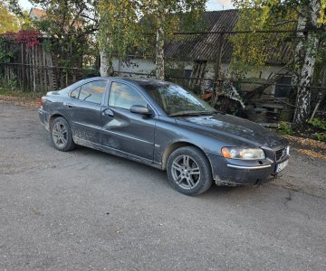 „Volvo“ ratai 