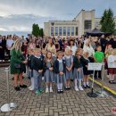 Skambutis moksleivius ir vėl sukvietė į mokyklas...  (foto)