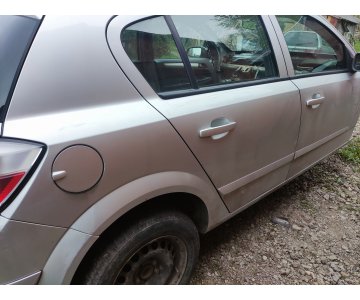 „Opel Astra“