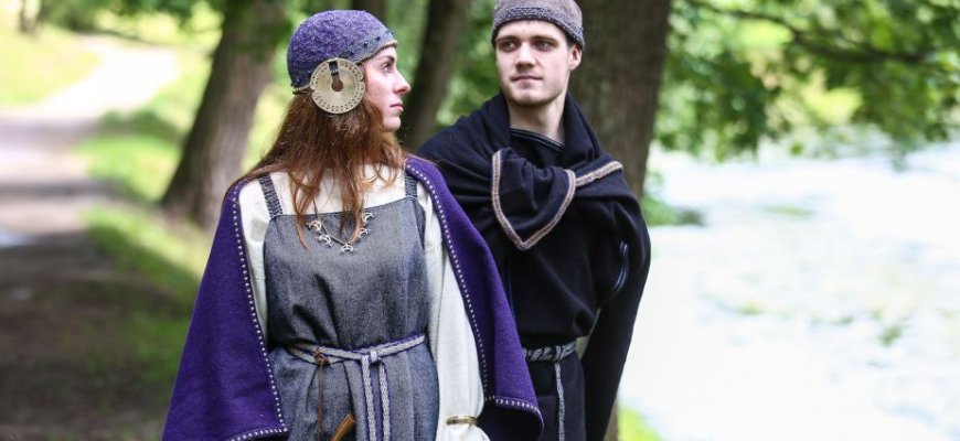 Birželio 16 d. knygos ir Sėlių krašto drabužių pristatymas Kupiškyje
