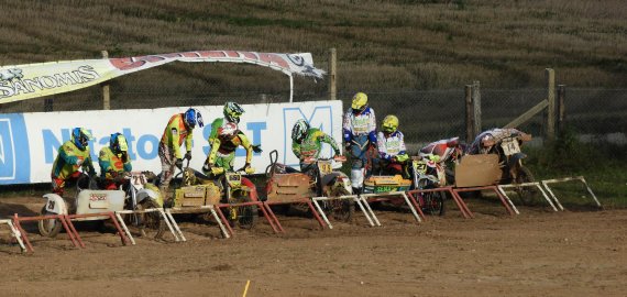 Komandinės motokroso varžybos (video+foto)
