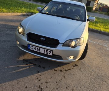 „Subaru Legacy“
