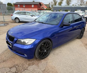 „BMW 320“