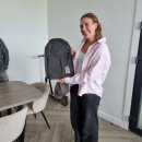 Paatostogauti į gimtinę grįžusią „bronzinę“ O. Navikaitę pasveikino rajono vadovas