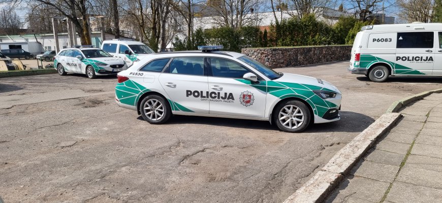„Volvo“ vairuotojo bagaže – marihuana