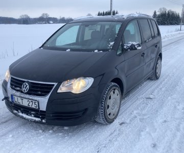 „VW Touran“ 