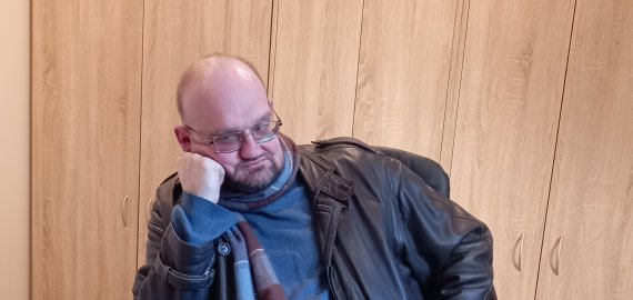 Režisierius Eligijus Daugnora palieka teatrą: „Teatras yra galimybė padaryti neįmanoma“