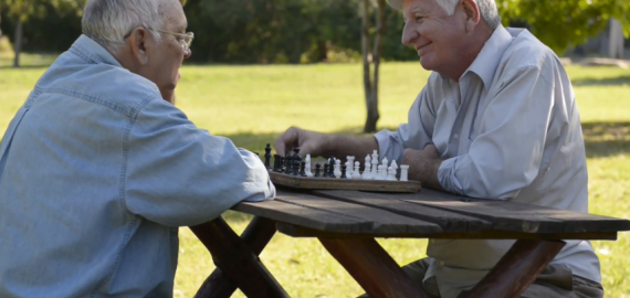 3 priemonės senatvės pensininkų skurdui mažinti