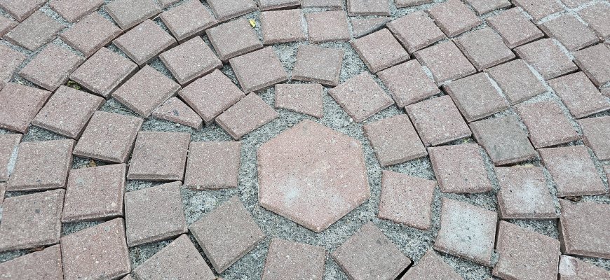 Trinkelių meistrai išpuošė Rokiškio L. Šepkos parką (foto)