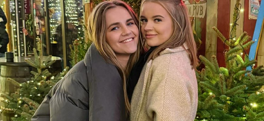 „Beveik rokiškietės“ seserys Aistė ir Dovilė veria įspūdingas karoliukų rankines (foto)