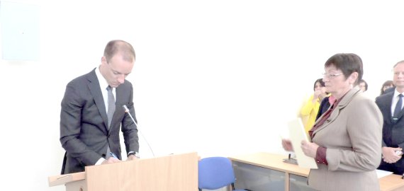 Naujam tarybos nariui –  šokoladas su aštriais prieskoniais