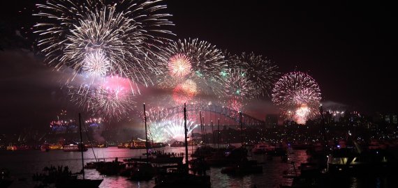 Naujųjų metų fejerverkų pasirodymų apžvalga - nuo Jungtinių Arabų Emyratų iki Niujorko