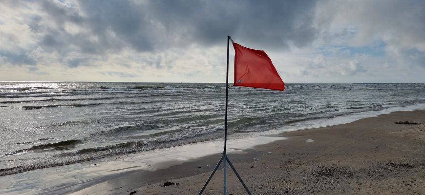 Artėjant maudynių sezonui, ugniagesiai primena: vanduo klaidų neatleidžia
