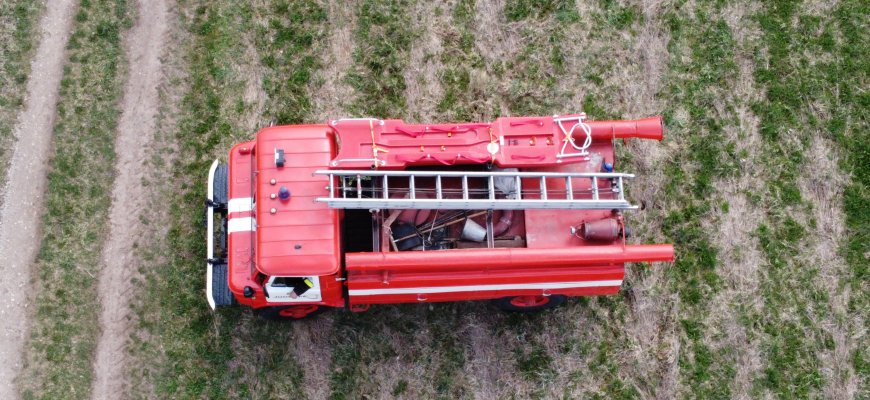 Maželiuose užsidegė namo siena