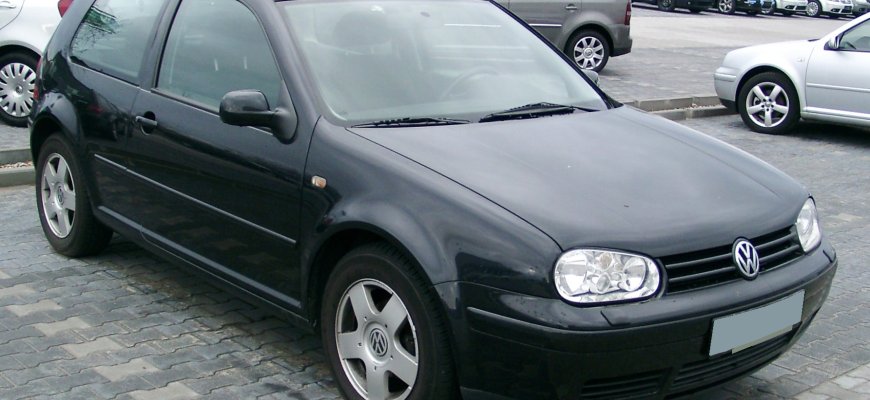 Sulaikytas VW GOLF vairavęs vyras